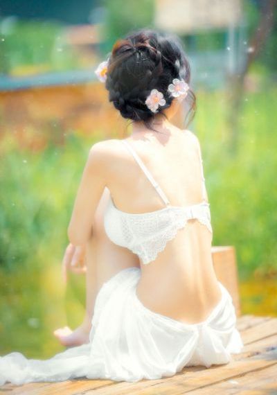 《裴总每天都想父凭子贵》_HD免费高清观看
