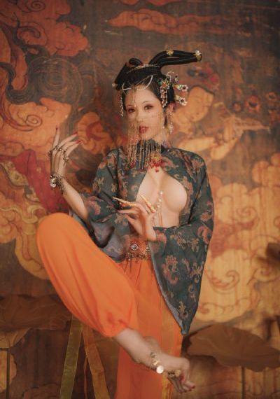 波多野结衣欲乱上班族_BD韩语HD高清在线观看