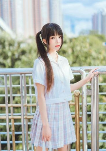 我和丰满的50岁寡妇在线观看_国产剧在线播放