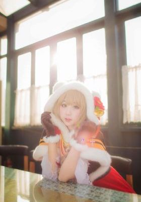 少妇裸体扒开两腿让我图片_BD韩语超清免费观看