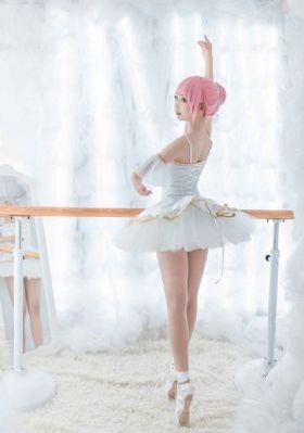 法国女仆 电影_JVID性感写真