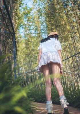 禁忌视频_高清免费播放